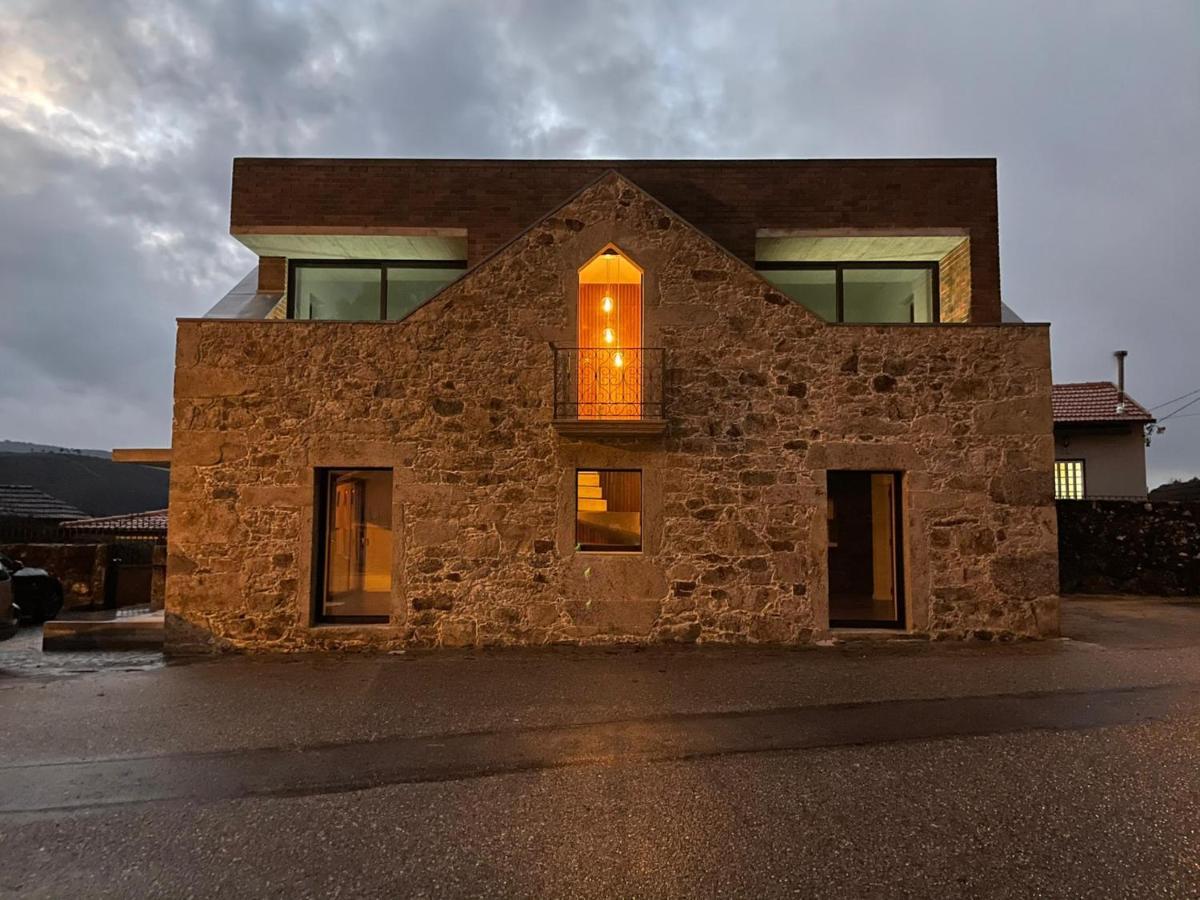 Вилла Box House Паредиш-ди-Кора Экстерьер фото